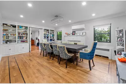 11 Brook Lane, Great Neck, NY 11023 - Photo 3