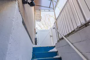 175-28 Underhill Ave, Fresh Meadows, NY 11365 - Photo 23