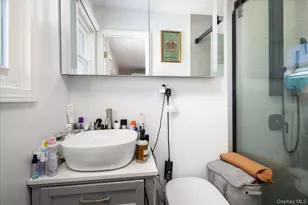 111 Jerusalem Ave, Massapequa, NY 11758 - Photo 13