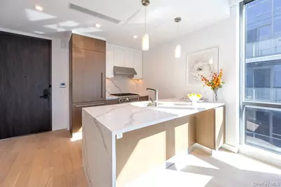 33-66 Farrington Street #9I, Flushing, NY 11354 - Photo 1