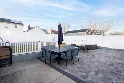 238 Jefferson Street, Franklin Square, NY 11010 - Photo 17