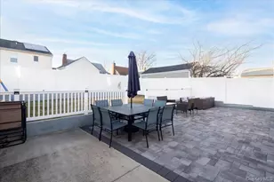 238 Jefferson St, Franklin Square, NY 11010 - Photo 17