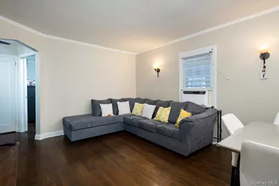 238 Jefferson Street, Franklin Square, NY 11010 - Photo 3