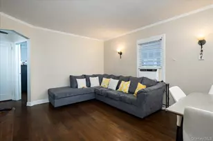 238 Jefferson St, Franklin Square, NY 11010 - Photo 3