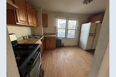 11547 148th Street, Jamaica, NY 11436 - Photo 9