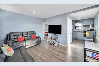 1333 5th Avenue, Bay Shore, NY 11706 - Photo 11