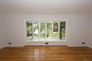 49 Soulice Pl, New Rochelle, NY 10804 - Photo 7