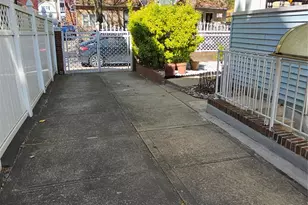 627 E 32nd St, Brooklyn, NY 11210 - Photo 3