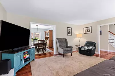 15 Oak Lane, Hampton Bays, NY 11946 - Photo 13