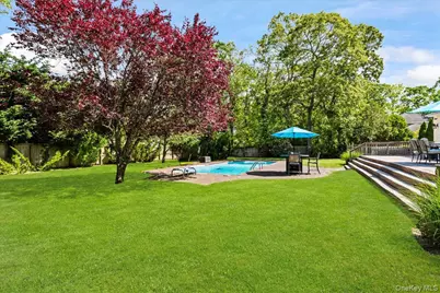 15 Oak Lane, Hampton Bays, NY 11946 - Photo 29