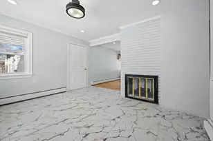 190 Meridian Rd, Levittown, NY 11756 - Photo 11