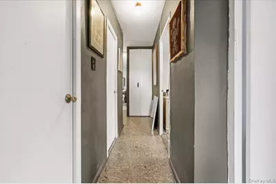 7150 Parsons Boulevard #1M, Fresh Meadows, NY 11365 - Photo 9