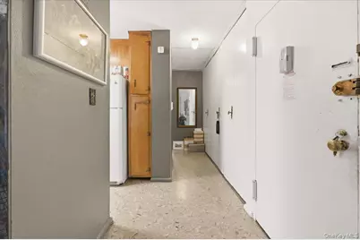 7150 Parsons Boulevard #1M, Fresh Meadows, NY 11365 - Photo 15