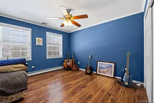 36 Lansing St, Miller Place, NY 11764 - Photo 35