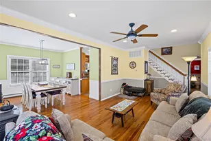 36 Lansing St, Miller Place, NY 11764 - Photo 7