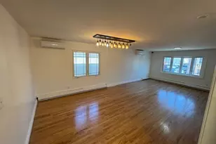 103-14 169th St, Jamaica, NY 11433 - Photo 5