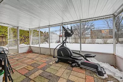 23 Tip Top Lane, Hicksville, NY 11801 - Photo 13