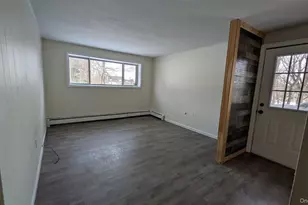 2 Mountain Ave, Middletown, NY 10940 - Photo 3