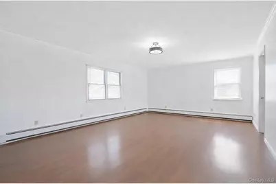 82A 5th Avenue #1, Westbury, NY 11590 - Photo 3