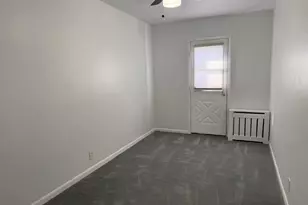 19-16 150th St, Whitestone, NY 11357 - Photo 15