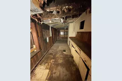 34 Peach Street, Central Islip, NY 11722 - Photo 11