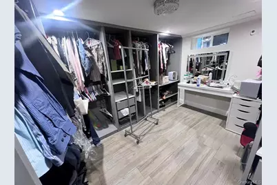 286 Beachview Street, Copiague, NY 11726 - Photo 7