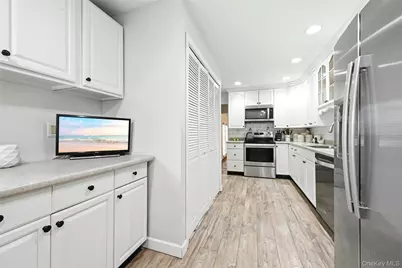 246 Southern Boulevard, Nesconset, NY 11767 - Photo 13