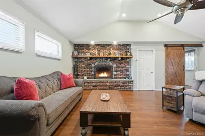 246 Southern Boulevard, Nesconset, NY 11767 - Photo 19