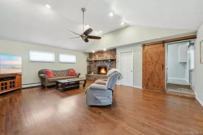 246 Southern Boulevard, Nesconset, NY 11767 - Photo 17