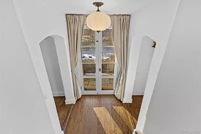 2 Apple Tree Close, Chappaqua, NY 10514 - Photo 17