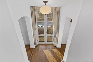 2 Apple Tree Close, Chappaqua, NY 10514 - Photo 17