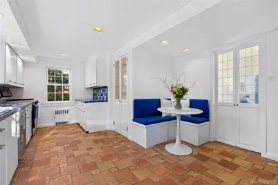 2 Apple Tree Close, Chappaqua, NY 10514 - Photo 7