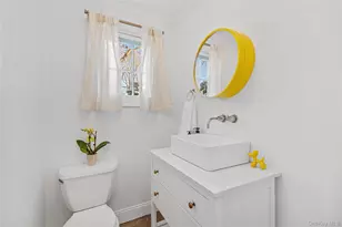 2 Apple Tree Close, Chappaqua, NY 10514 - Photo 5