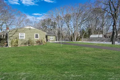 29 Wrana Street, Medford, NY 11763 - Photo 3