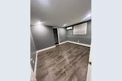 35 Essex Drive, Coram, NY 11727 - Photo 9