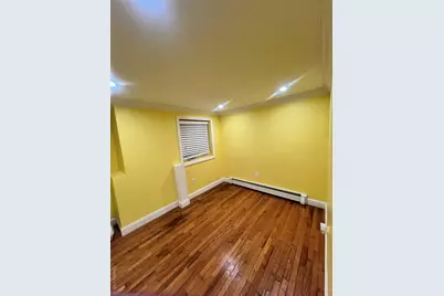 35 Essex Drive, Coram, NY 11727 - Photo 11