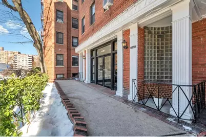 10010 67 Road #4 Floor, Forest Hills, NY 11375 - Photo 7