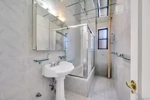 100-10 67th Rd, Forest Hills, NY 11375 - Photo 21