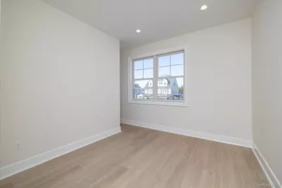 8 1st Street, Lynbrook, NY 11563 - Photo 11