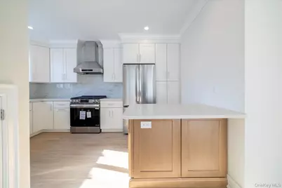 8 1st Street, Lynbrook, NY 11563 - Photo 7