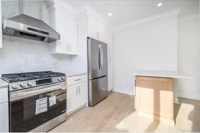 8 1st Street, Lynbrook, NY 11563 - Photo 9