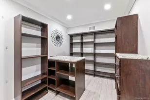 6-07 Lanett Ave, Far Rockaway, NY 11691 - Photo 17