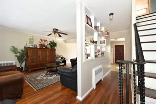 39 Greentree Rd, Mineola, NY 11501 - Photo 5