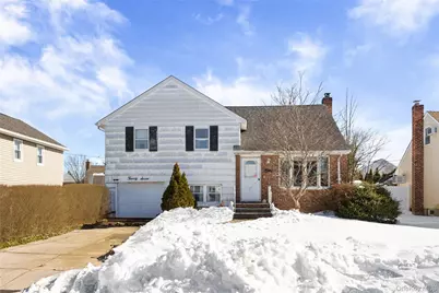 27 Elizabeth Drive, Bethpage, NY 11714 - Photo 1