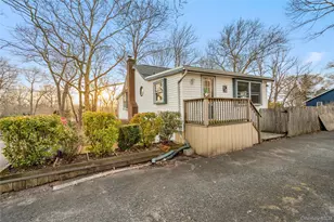 105 Lookout Dr, Sound Beach, NY 11789 - Photo 3