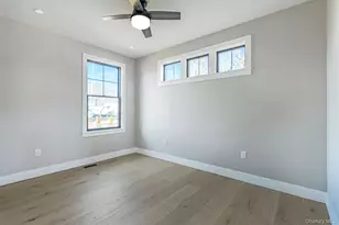 285 Sandy Beach Rd, Greenport, NY 11944 - Photo 11