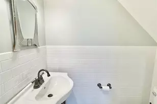 460 Bay Ave, East Marion, NY 11939 - Photo 15