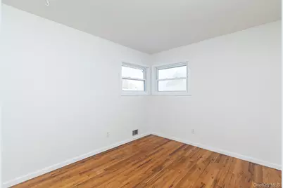 3 Exeter Road, Patchogue, NY 11772 - Photo 7