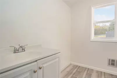 630 Northville Turnpike, Riverhead, NY 11901 - Photo 17