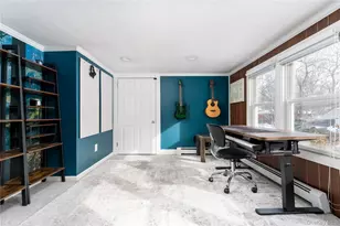 19 Belmont Rd, Sound Beach, NY 11789 - Photo 17